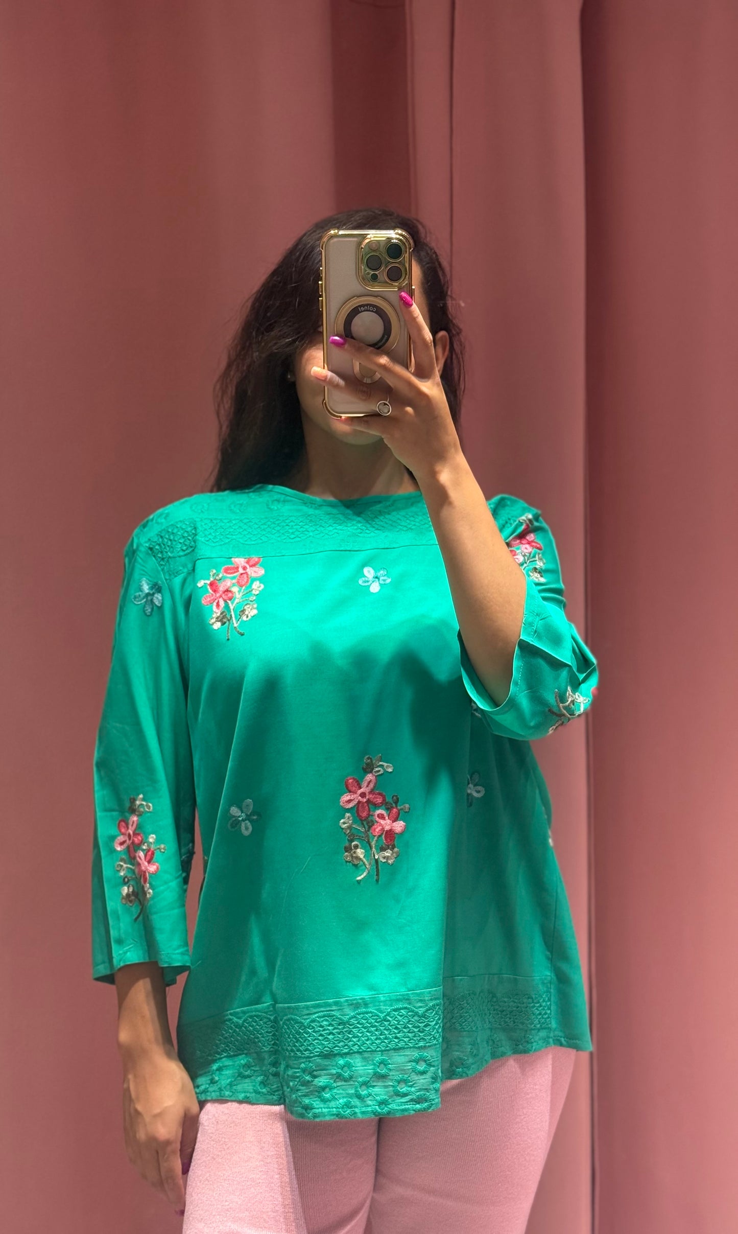 Blusa bordada flores