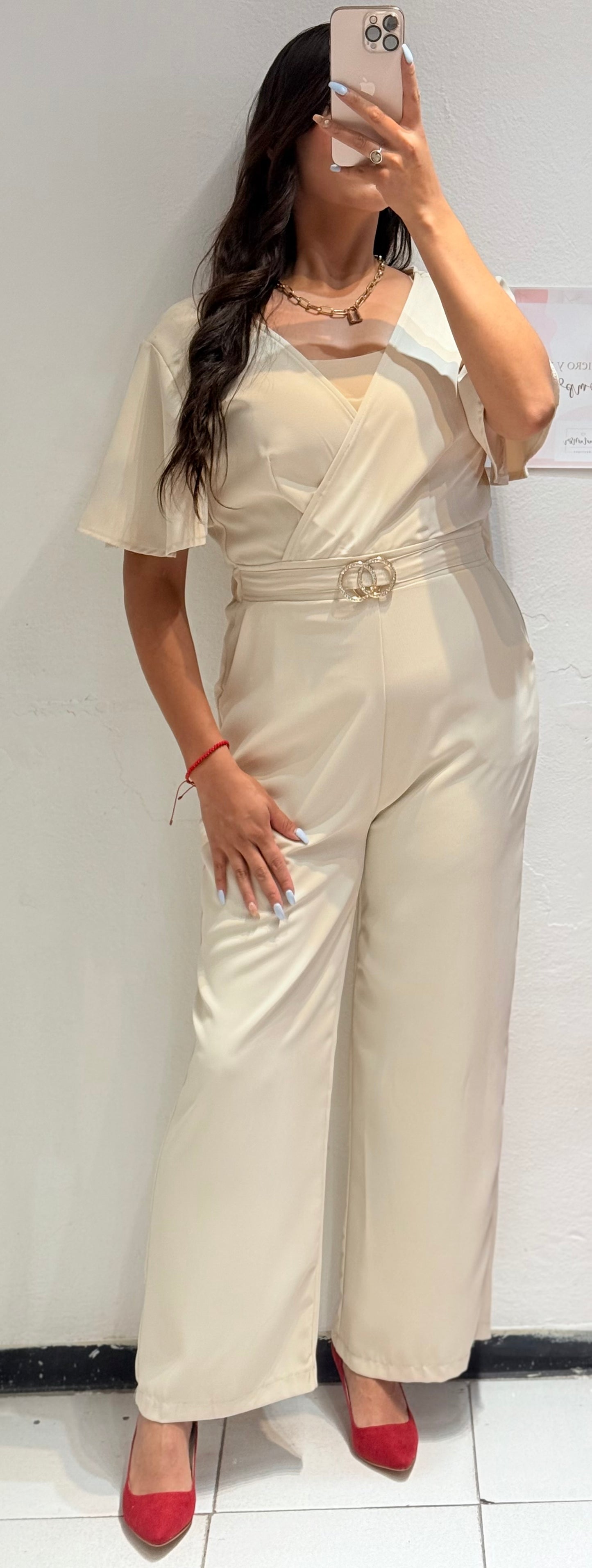 Enterizo elegante con detalles