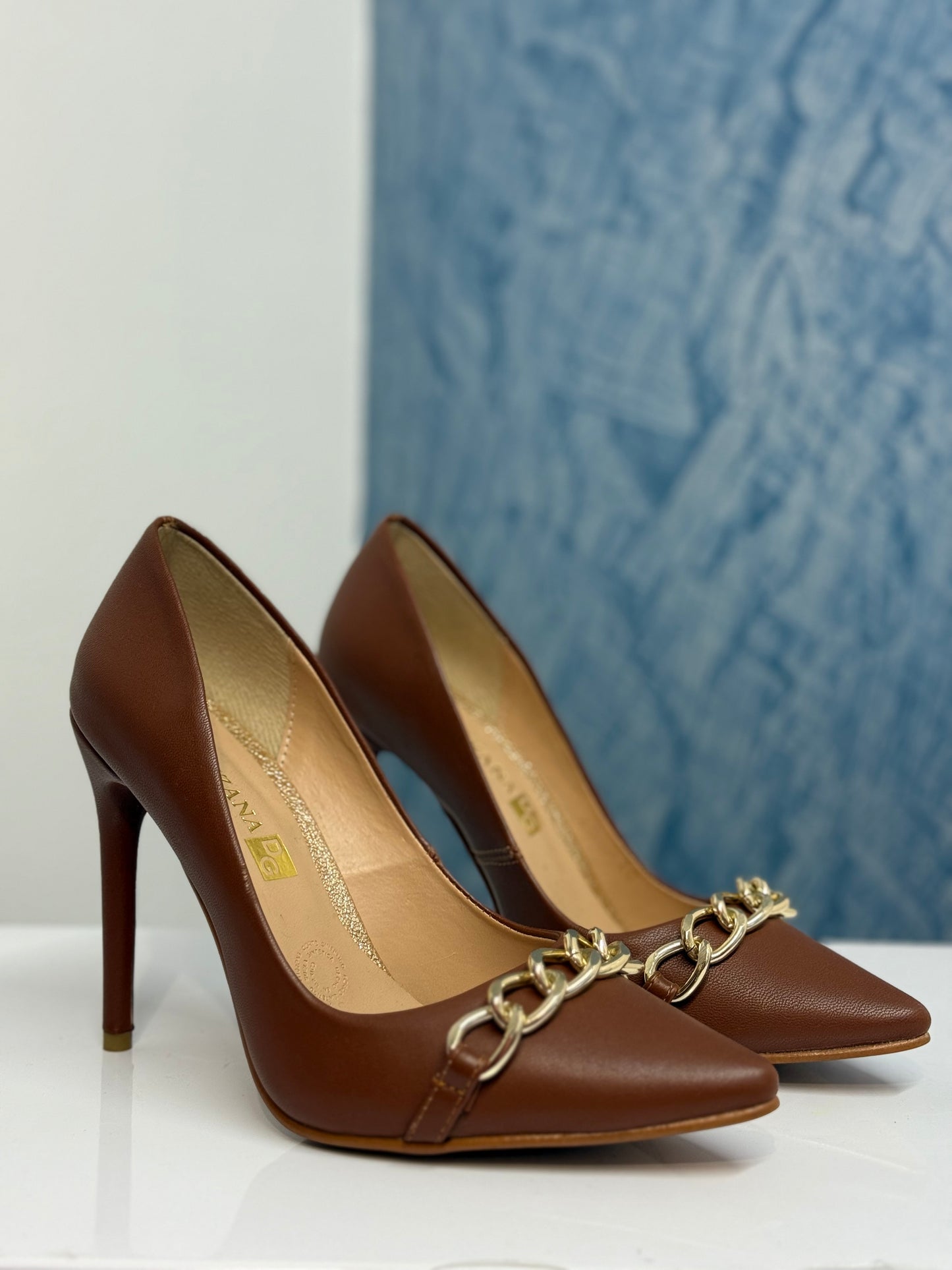Stilletos cadena café