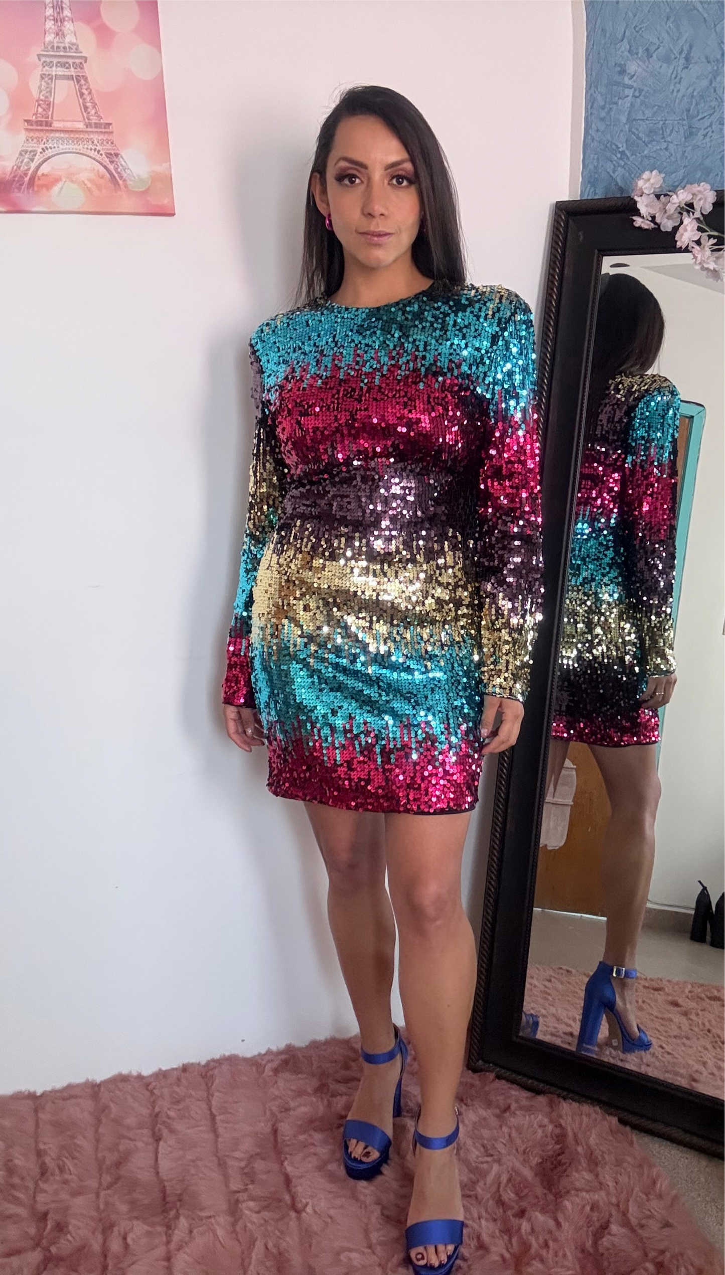 Vestido corto de lentejuelas colores