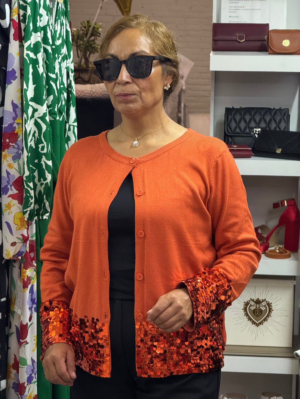 Suéter con lentejuelas