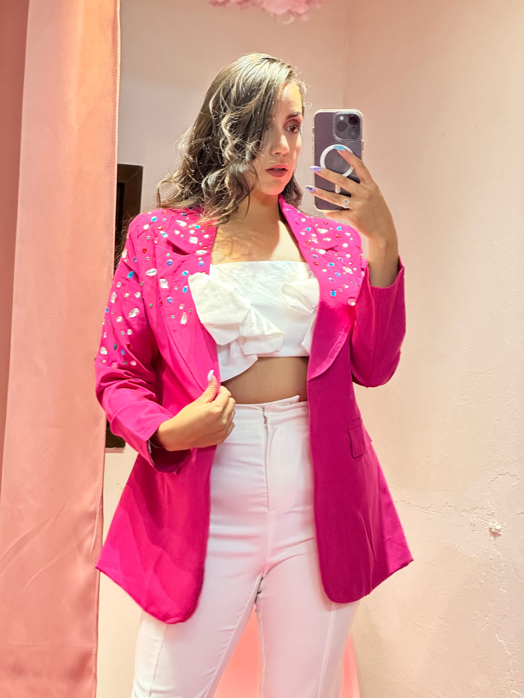Elegante blazer con pedrería