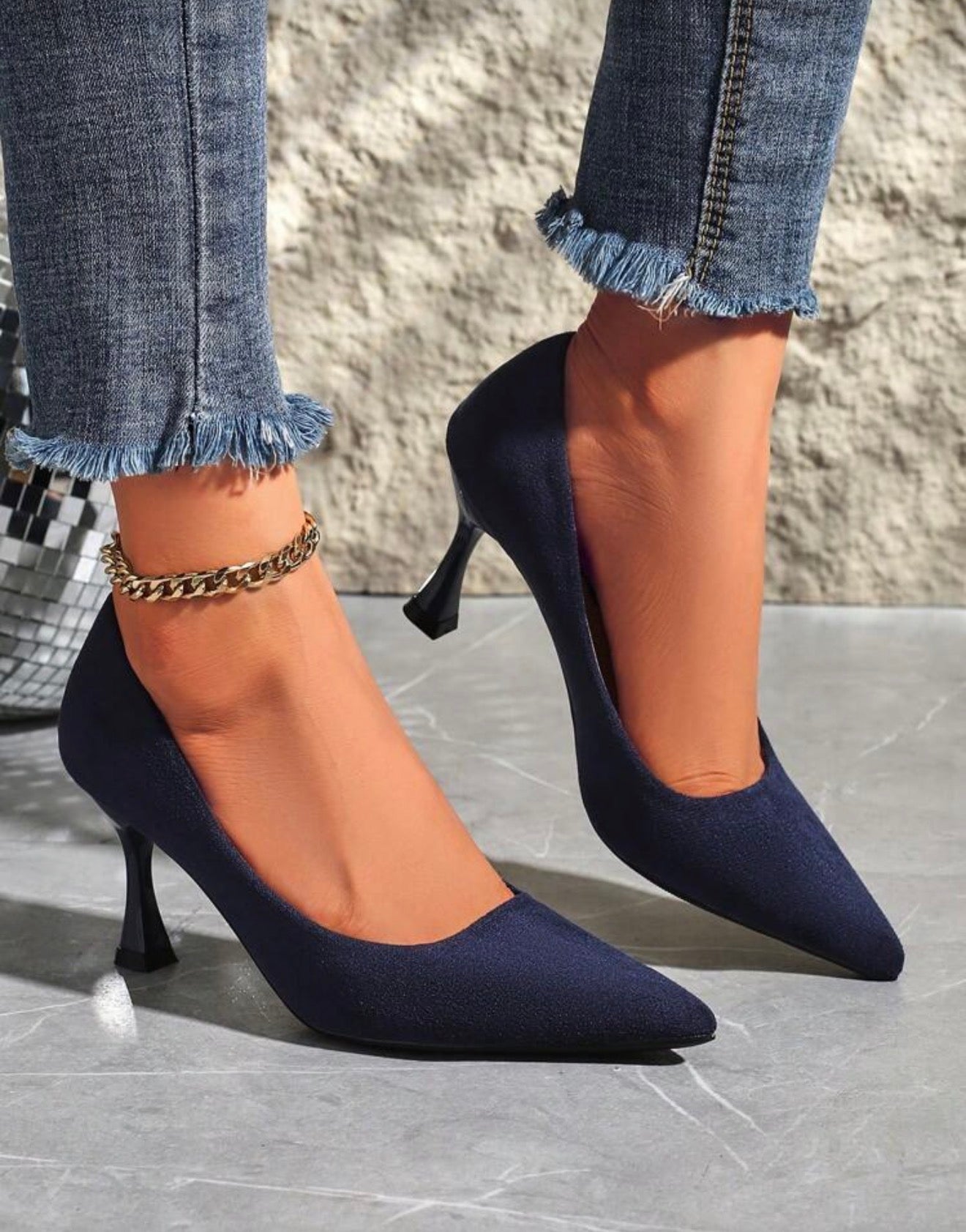 Zapatillas bajitas de piel de durazno tacón 7 cm