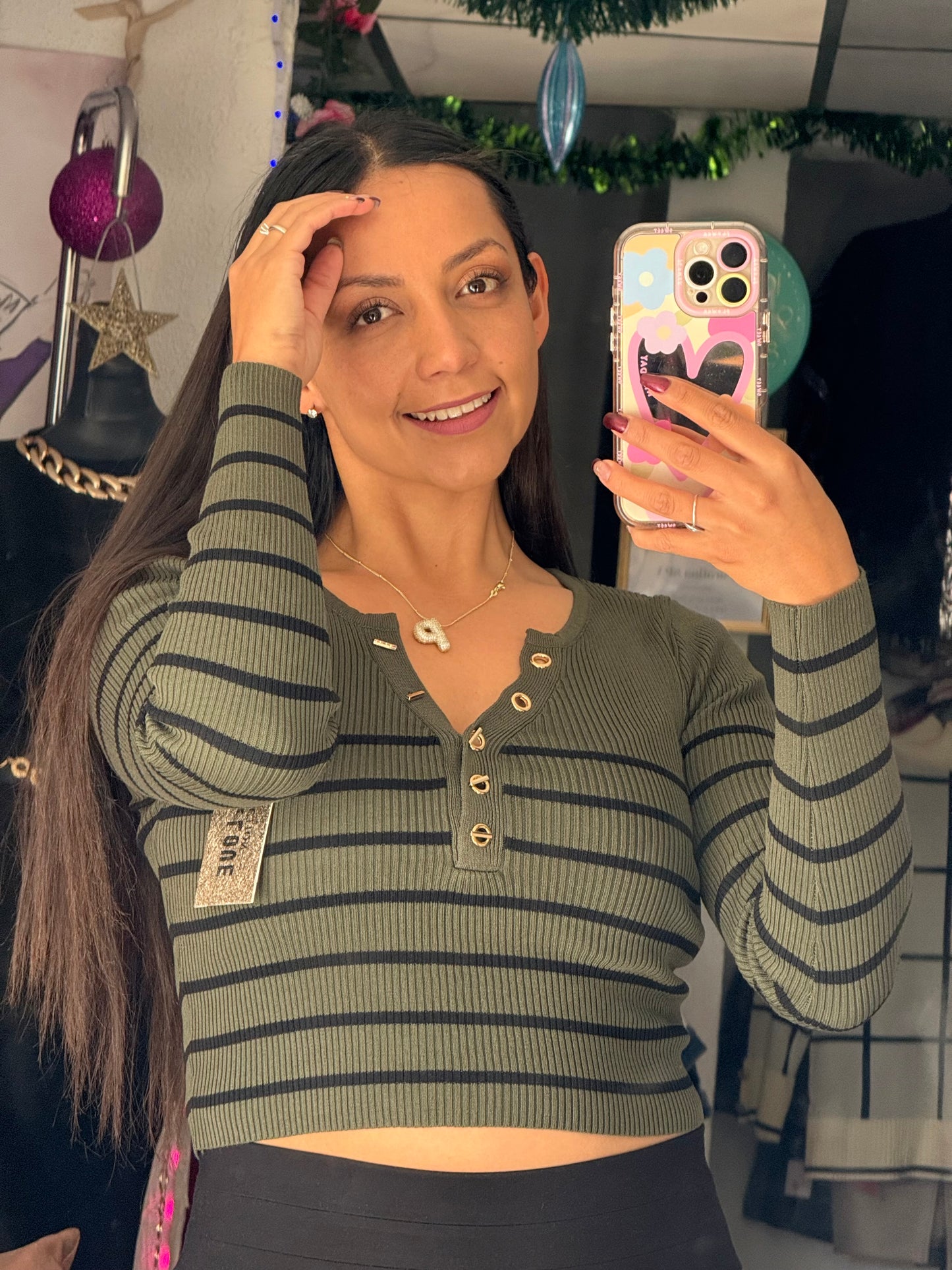 Blusa corta rayas con botones dorados