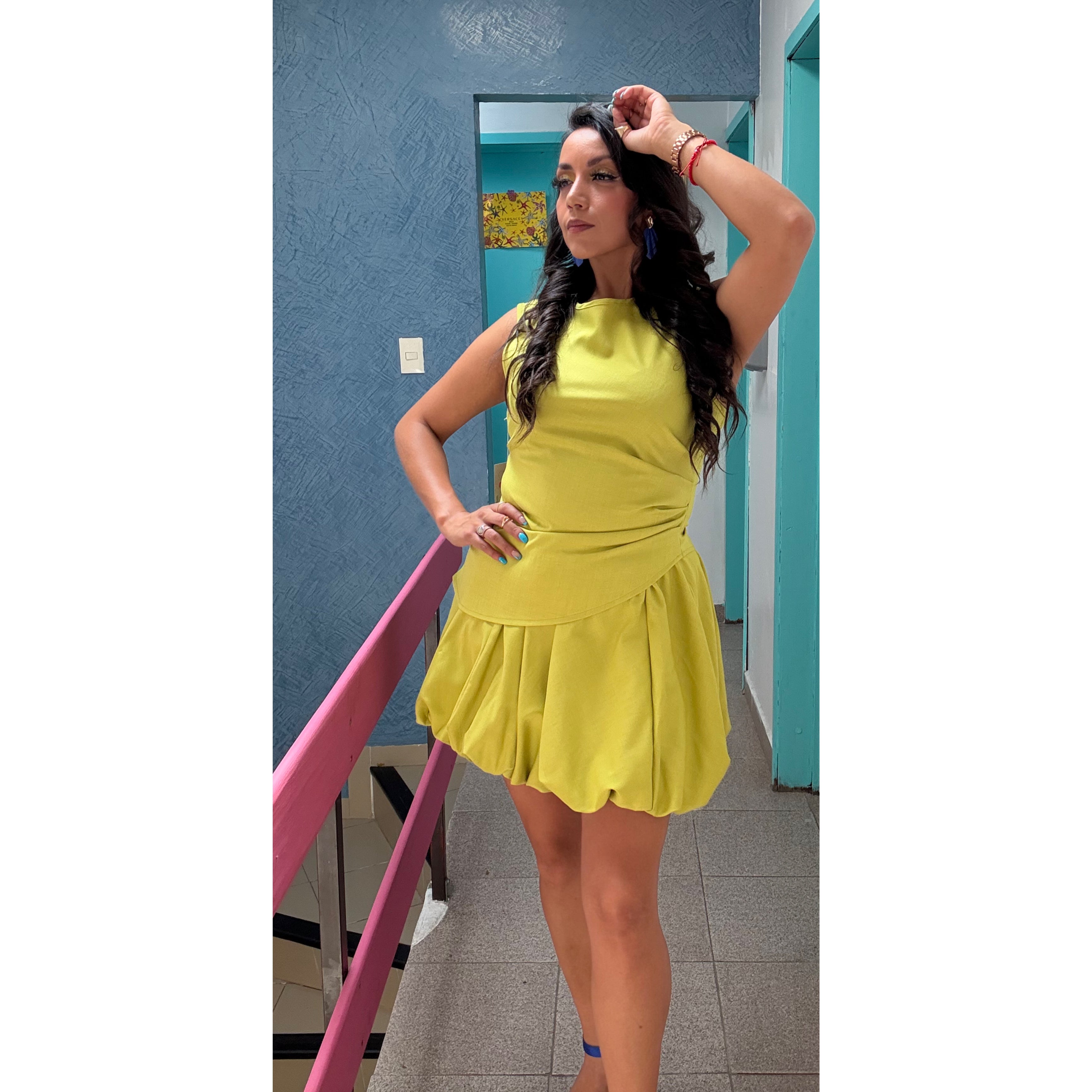 Conjunto falda globo y blusa