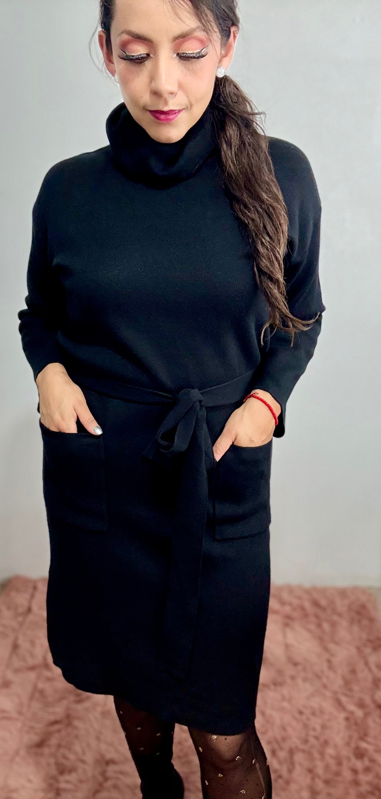 Suéter vestido con lazo en cintura