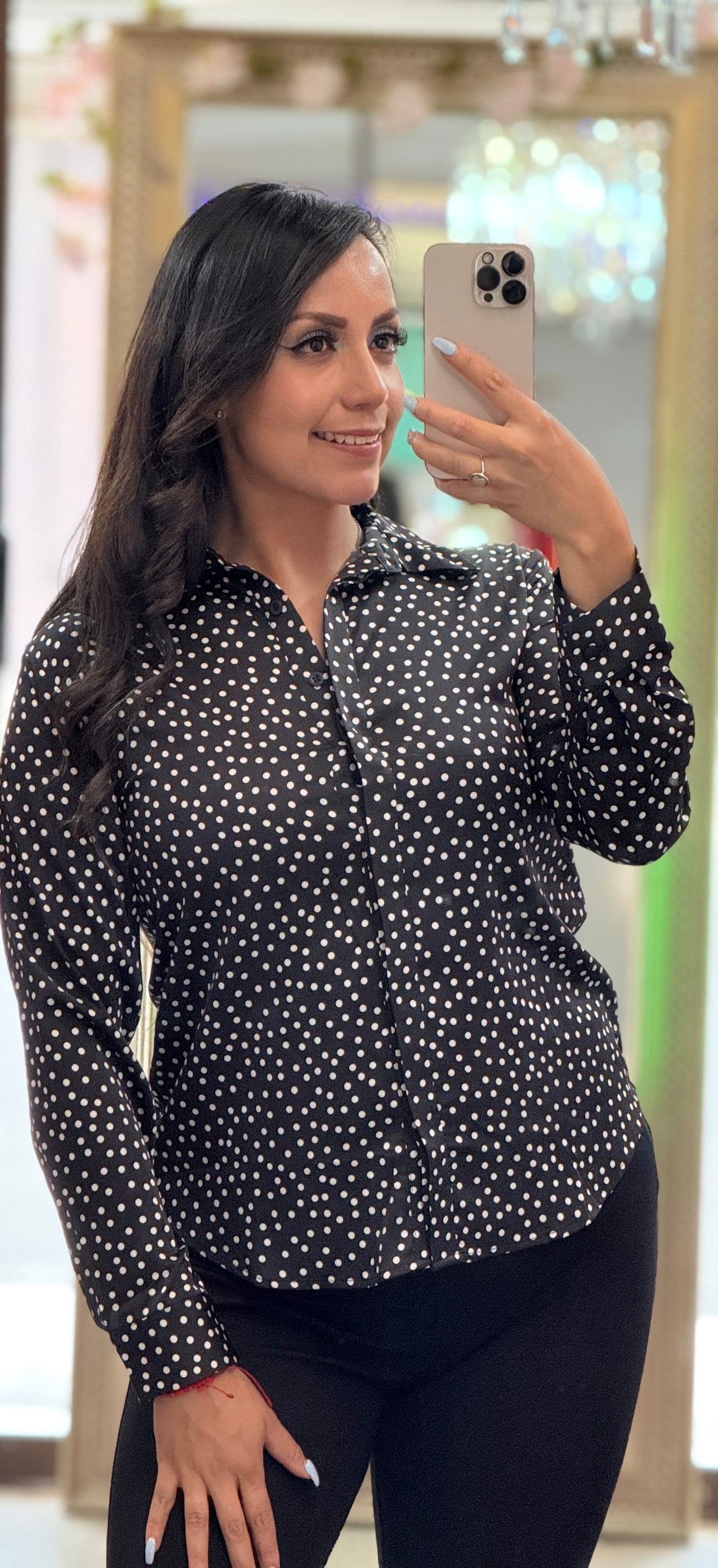 Blusa manga larga estampado lunares