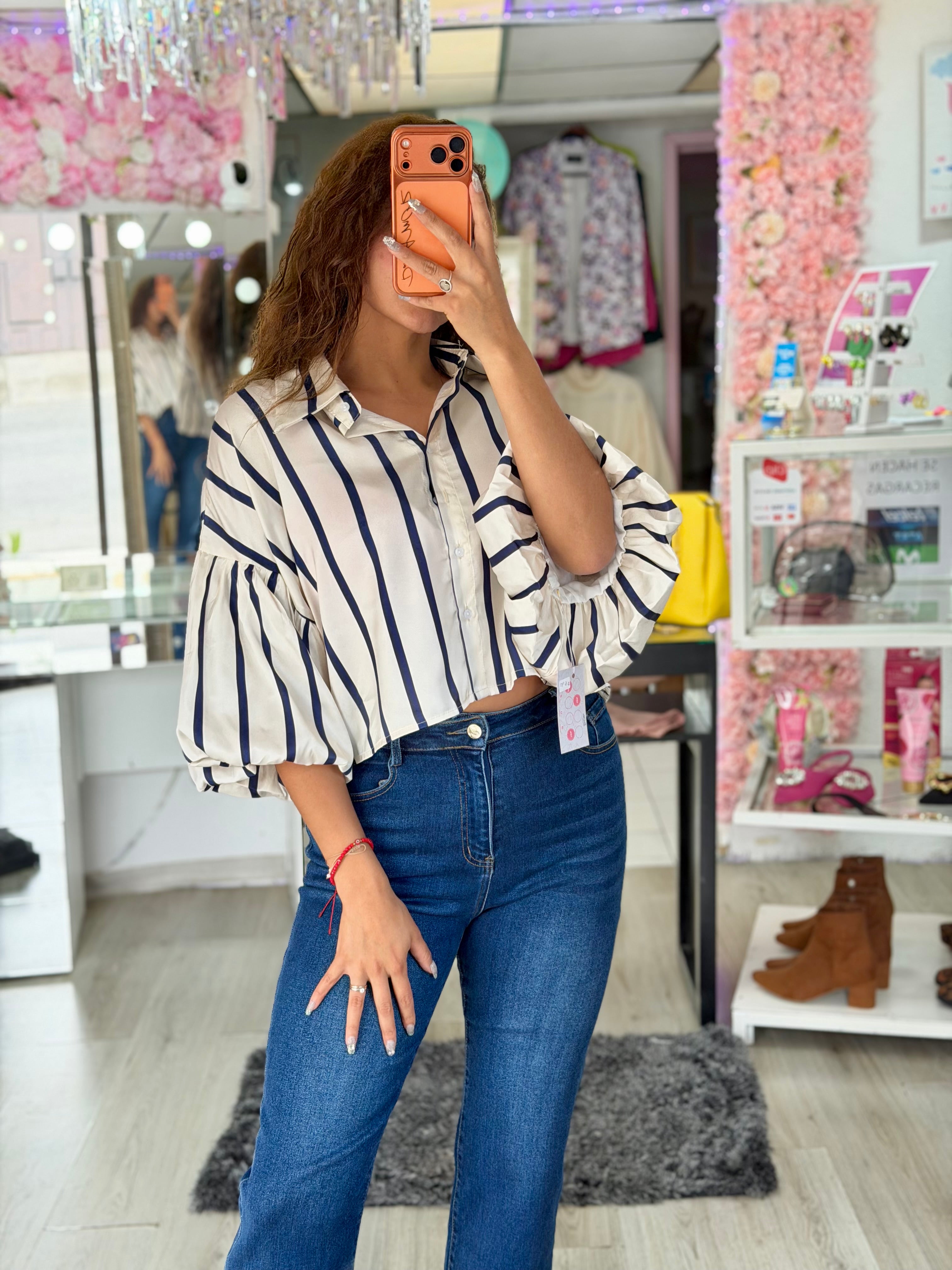 Blusa manga estilo campana estamoado de rallas
