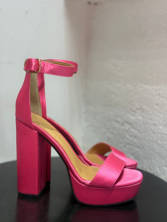 Zapatillas alta con plataforma Satín