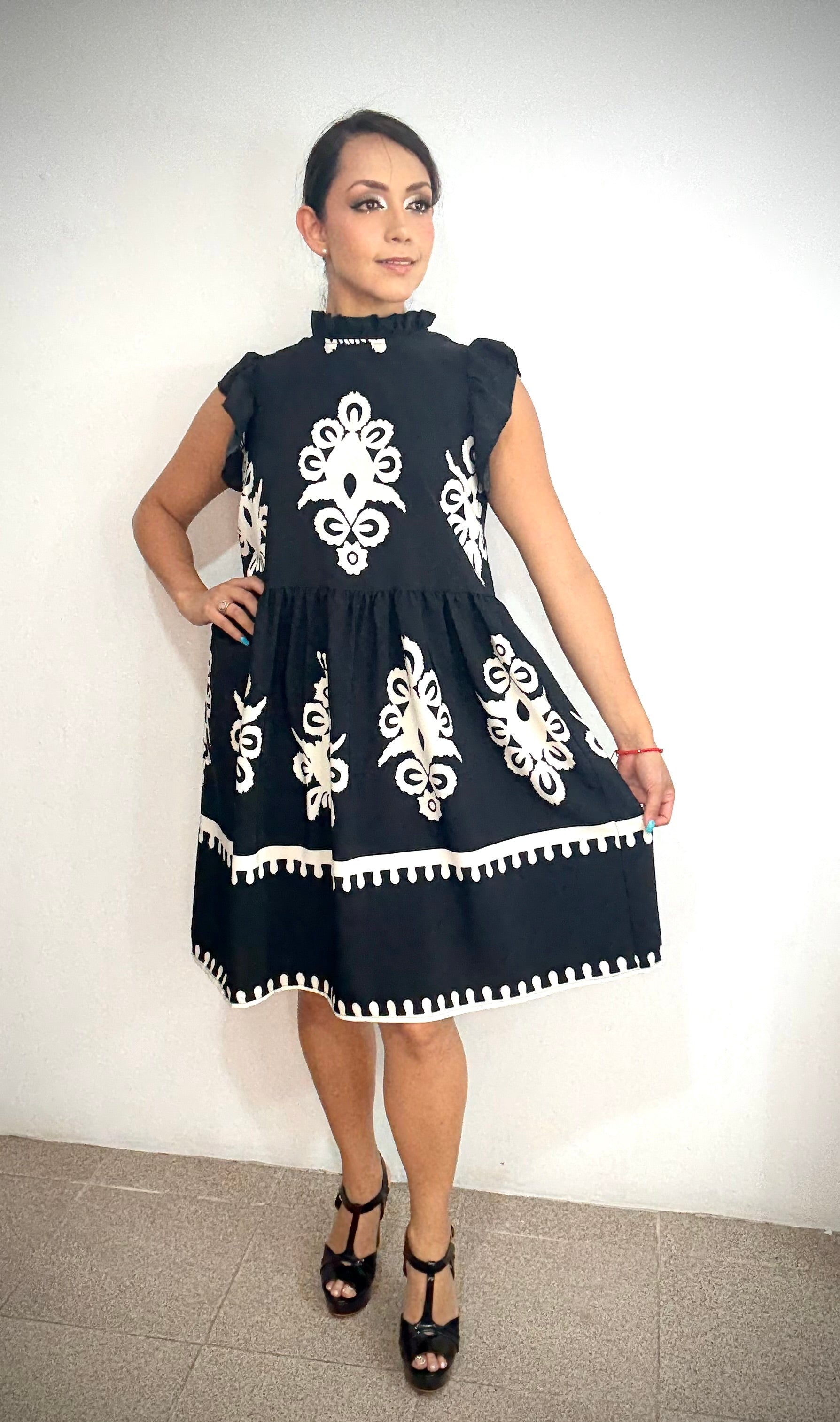 Vestido corto sin mangas estampado Talavera