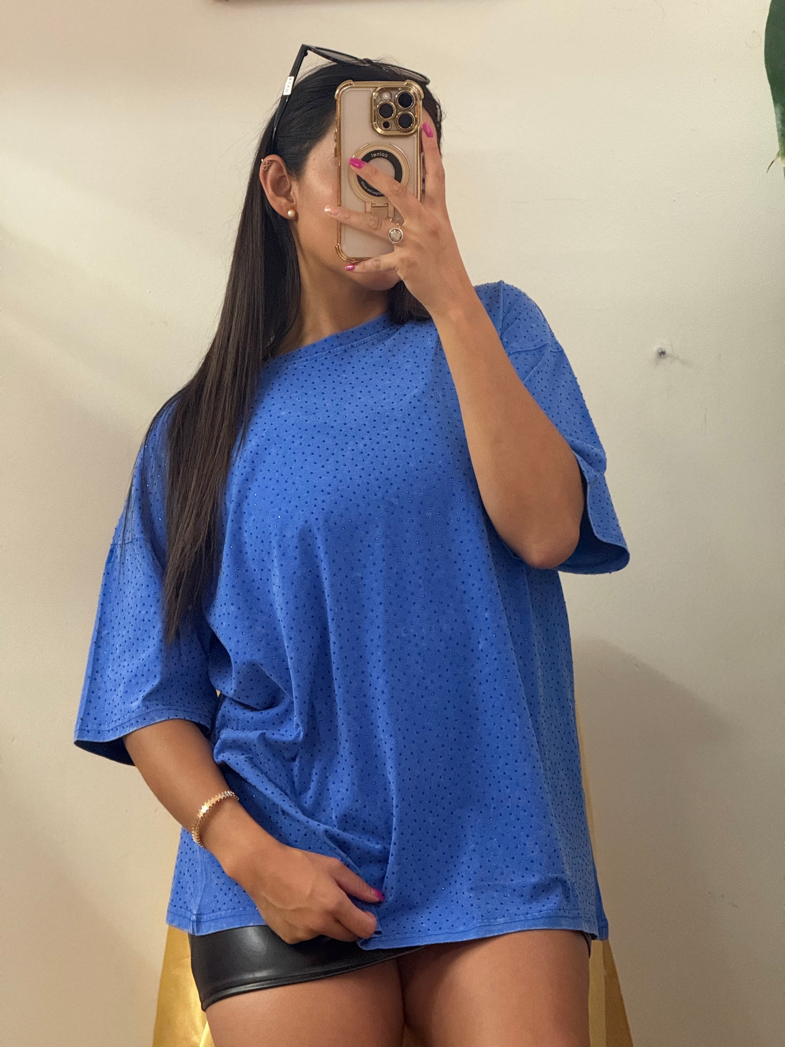 Playera oversize con brillos