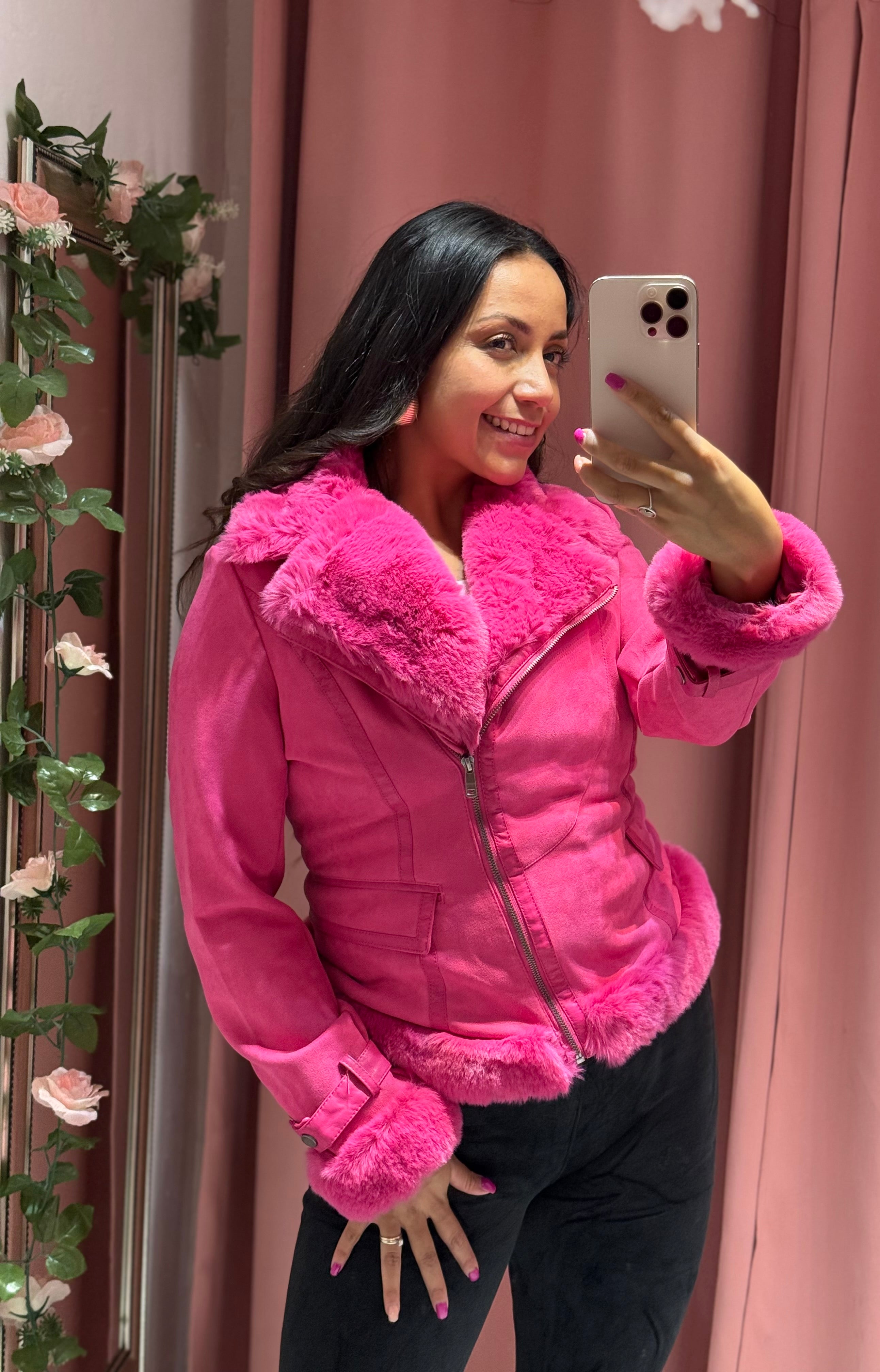 Chamarra Rosa con peluche