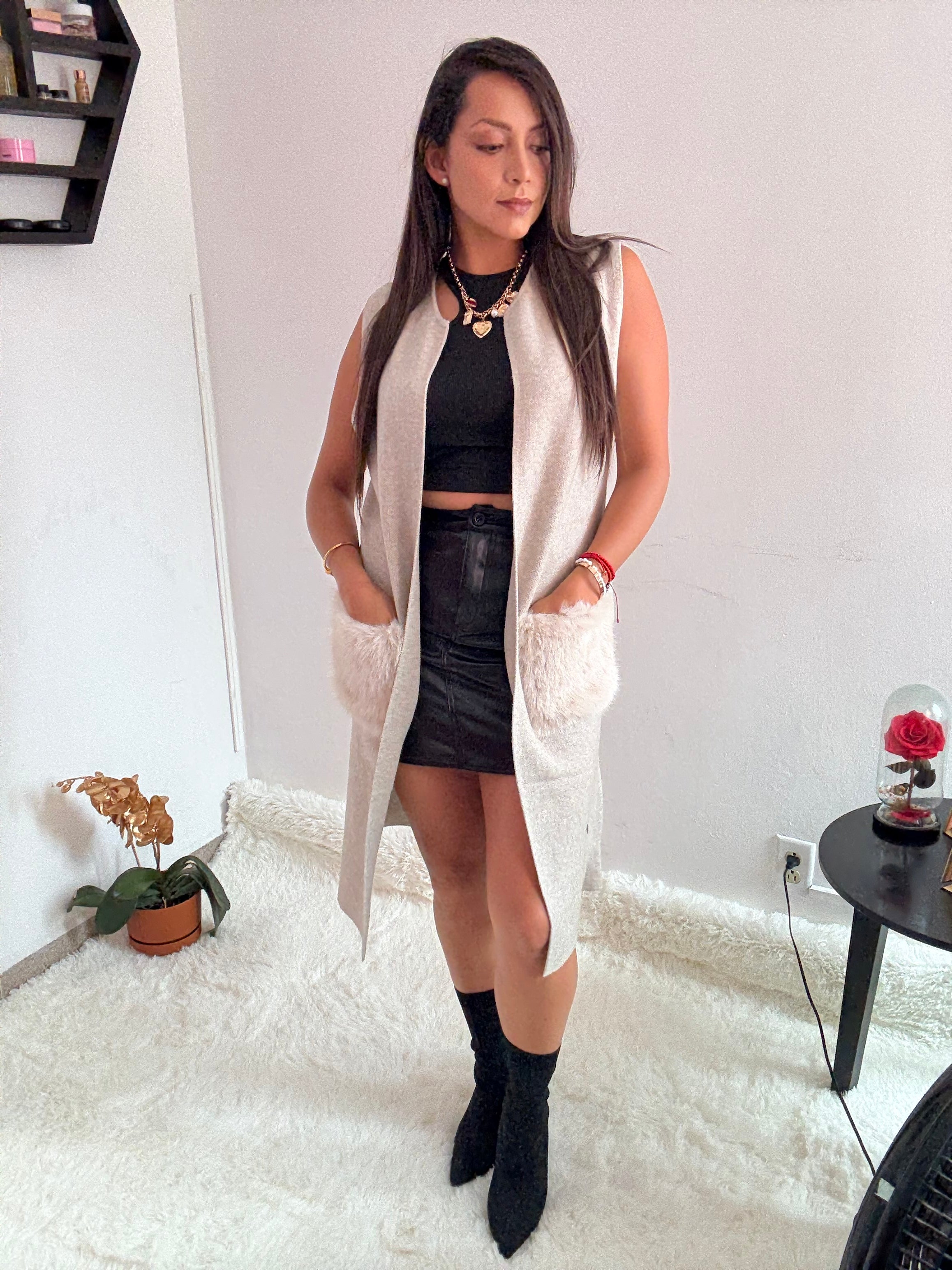 Chaleco con peluche en bolsas