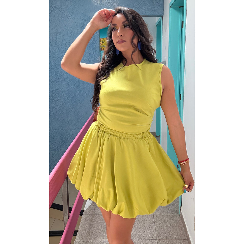 Conjunto falda globo y blusa