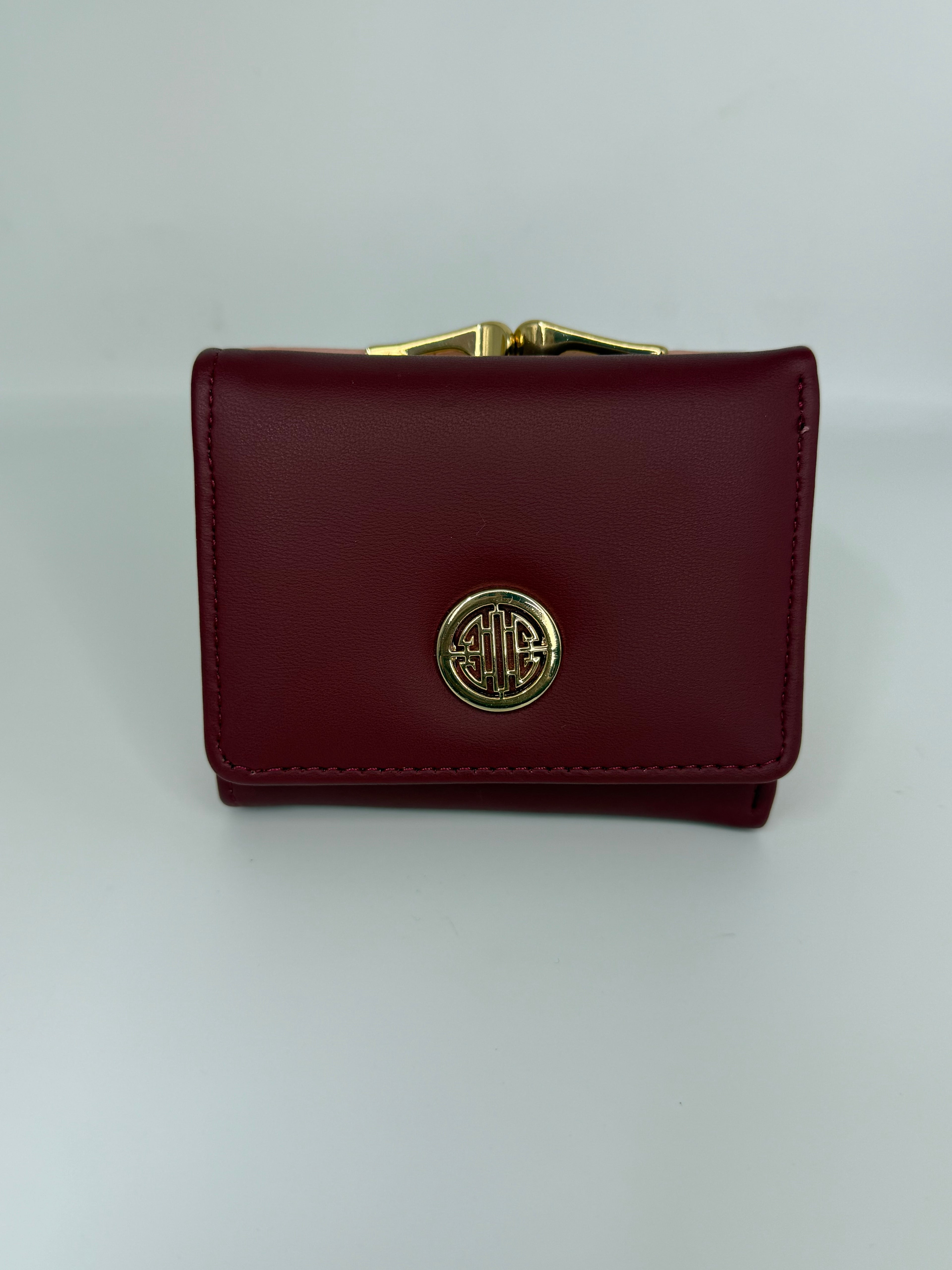 Cartera elegante y pequeña para mujer