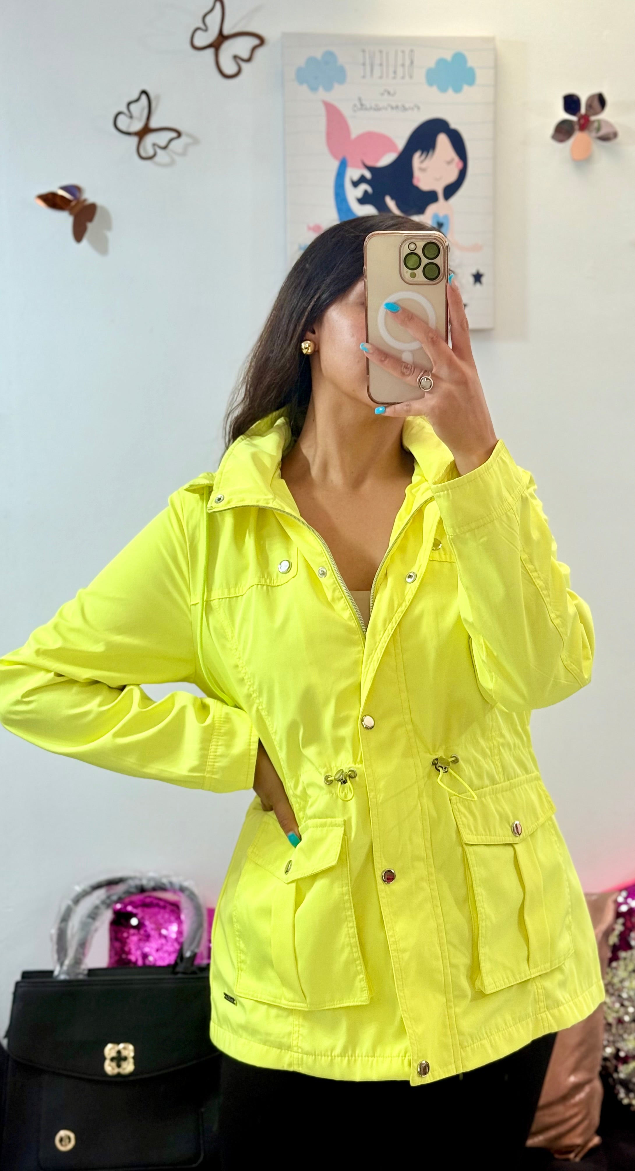 Rompe vientos tipo gabardina