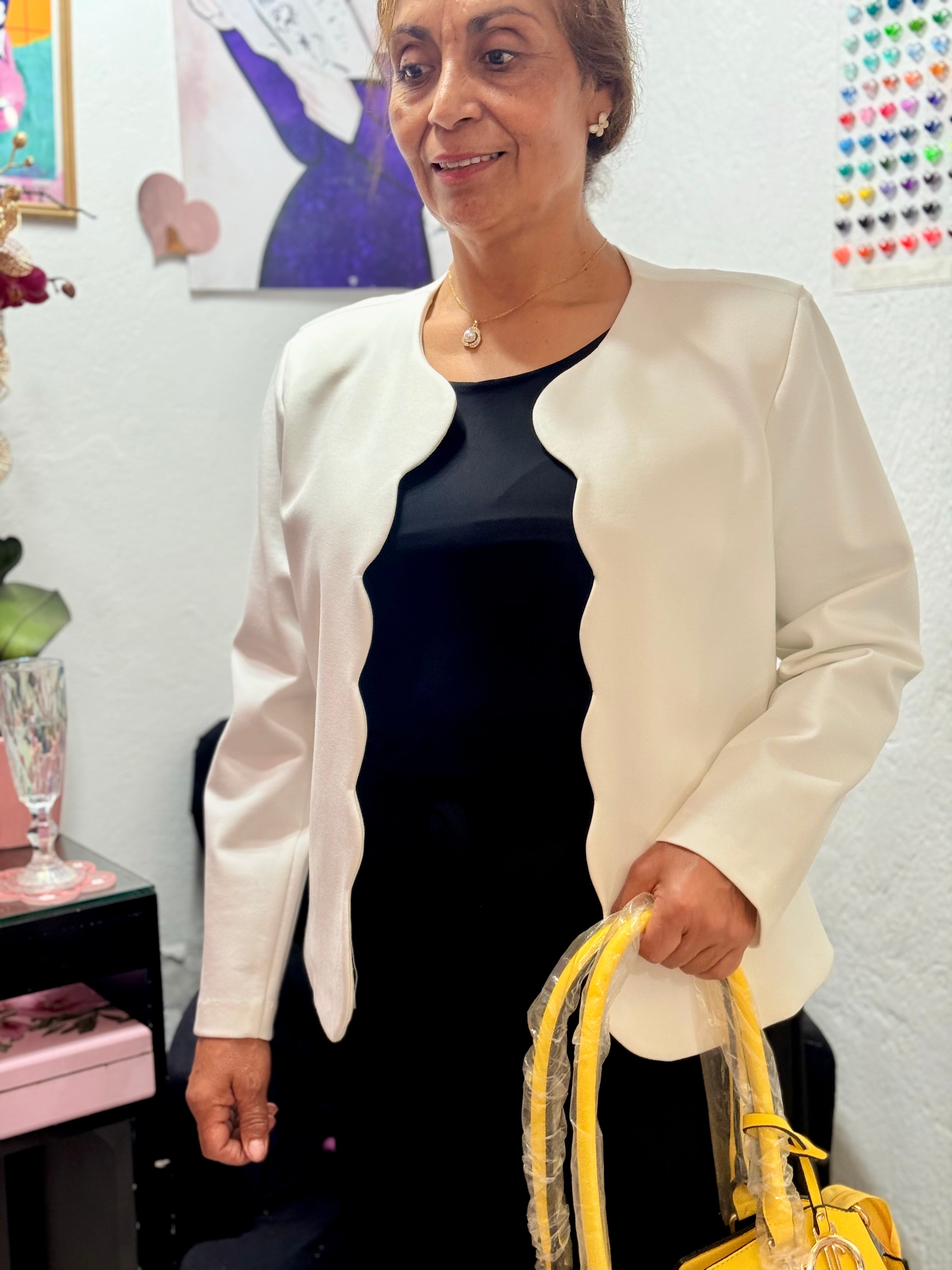 Blazer corto abierto de ondas