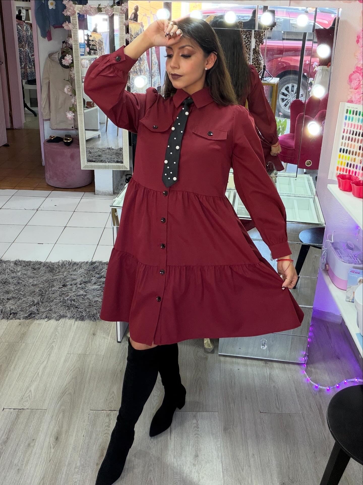 Vestido vino botones negros