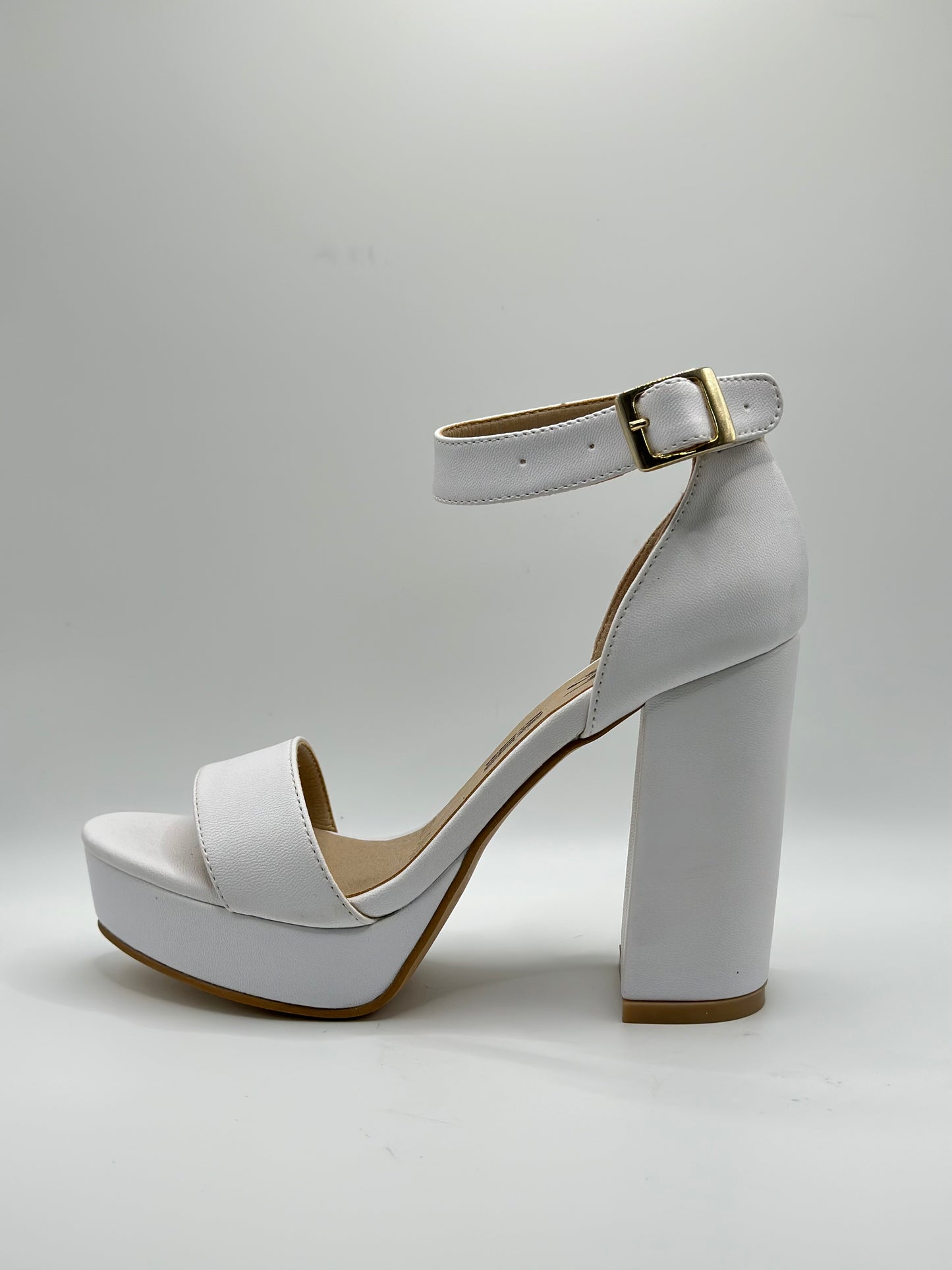 Plataformas piel blancos