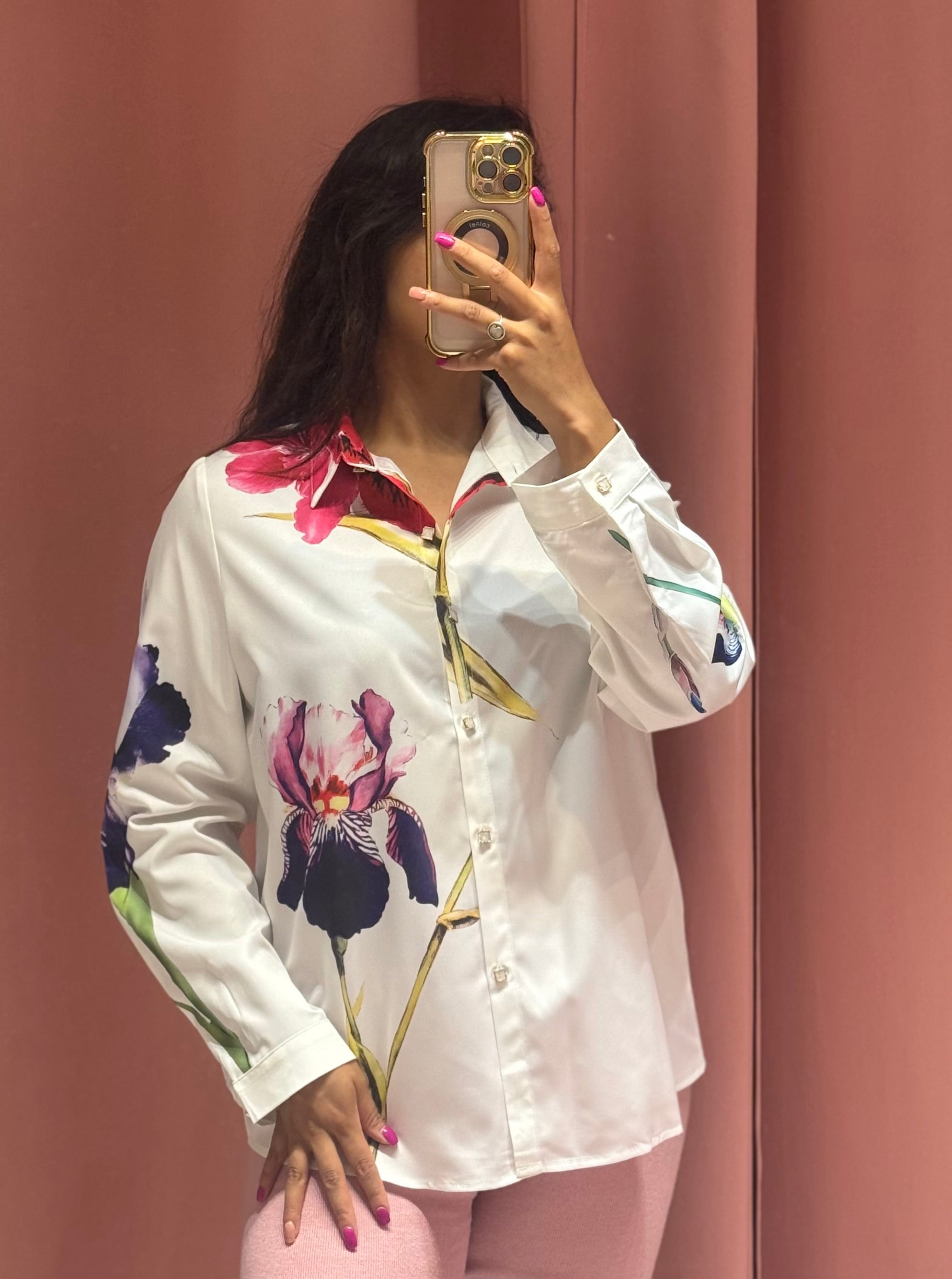 Blusa blanca estampada