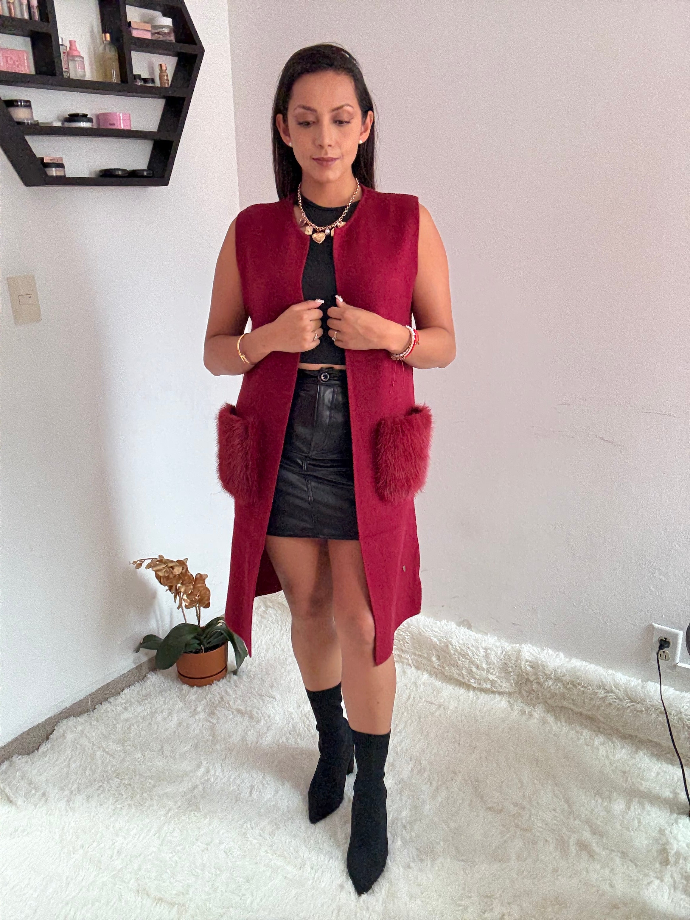 Chaleco con peluche en bolsas