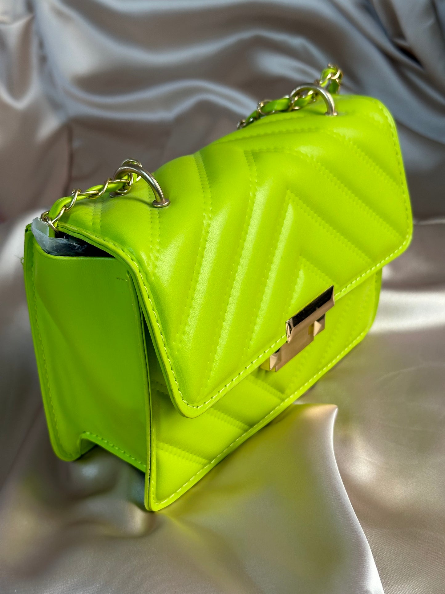 Bolsa crossbody verde neón