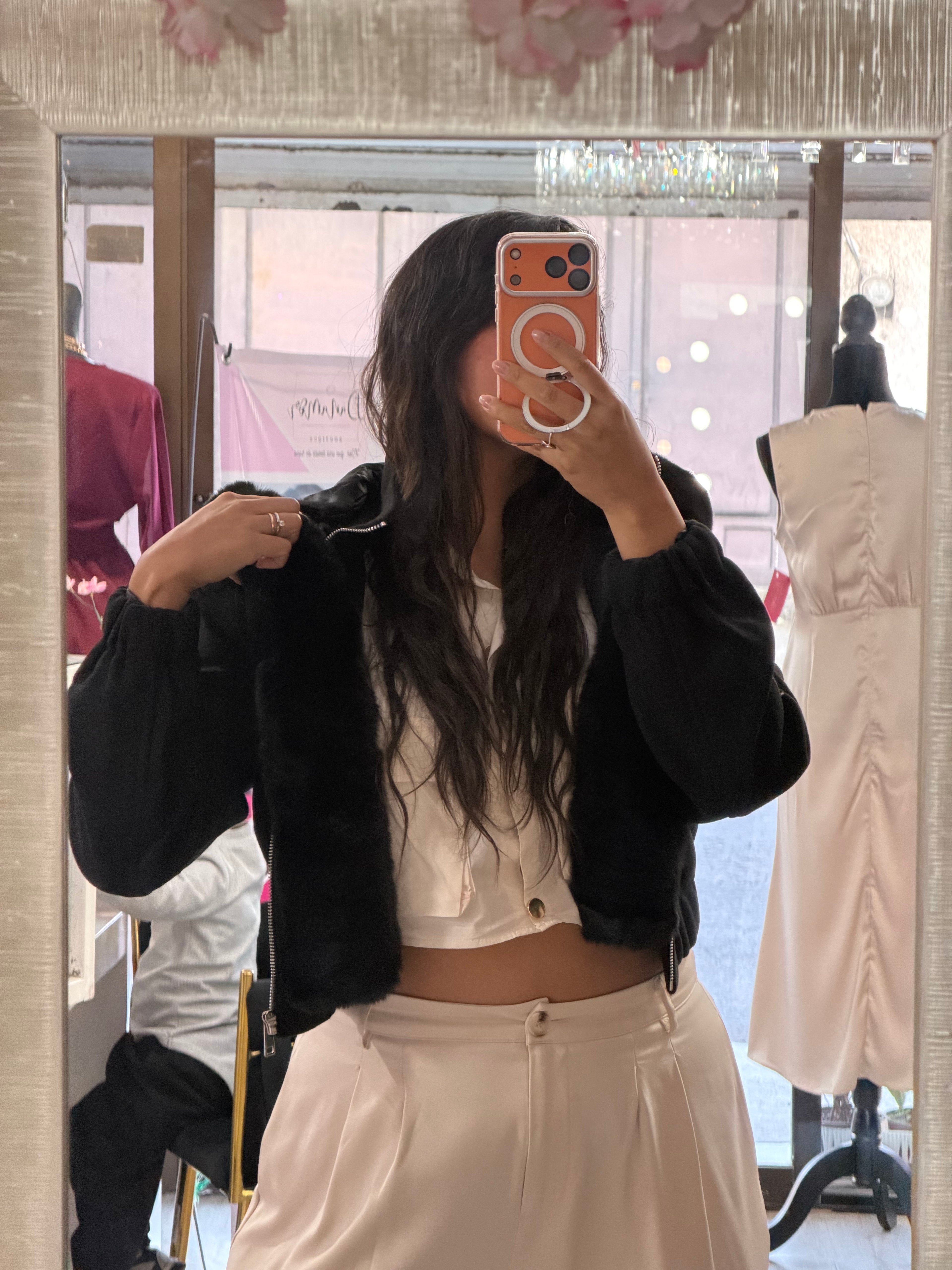 Chamarras cortas con peluche