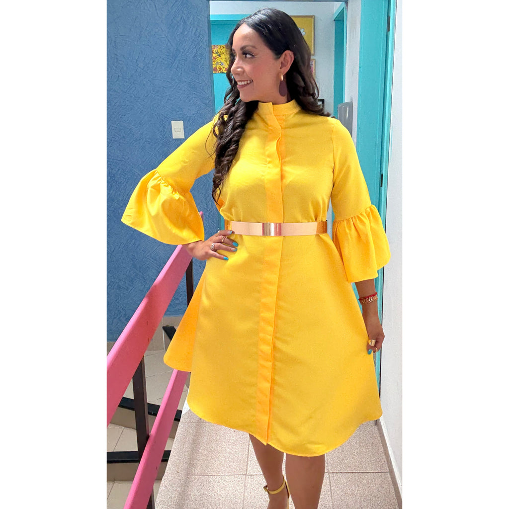 Vestido corto camisero corte a manga 3/4 satinado estilo camisero