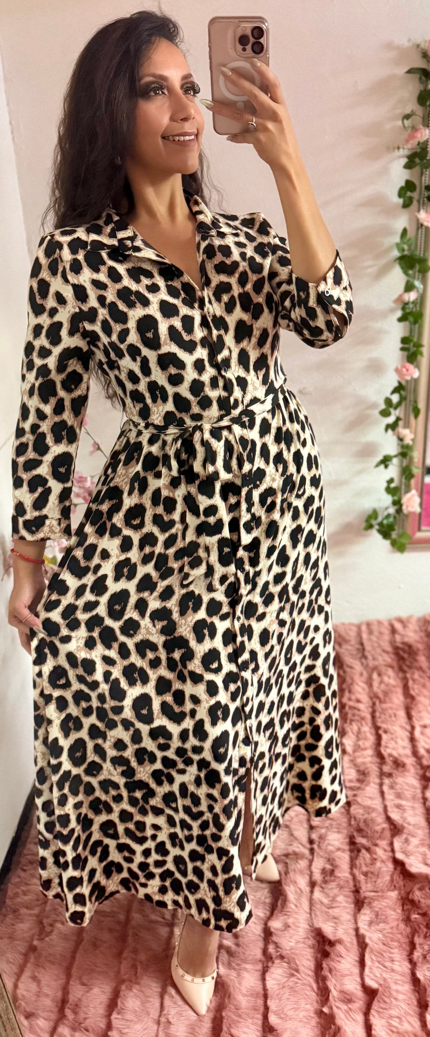 Vestido largo manga larga camisero con cinta estampado animal print