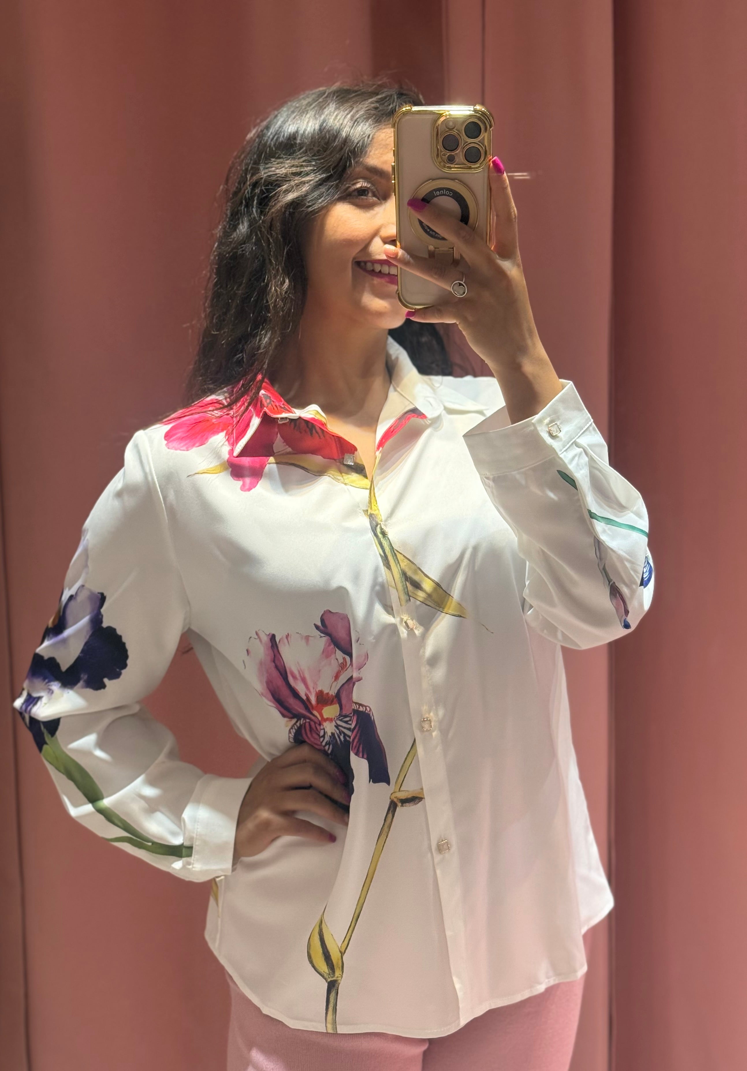 Blusa blanca estampada