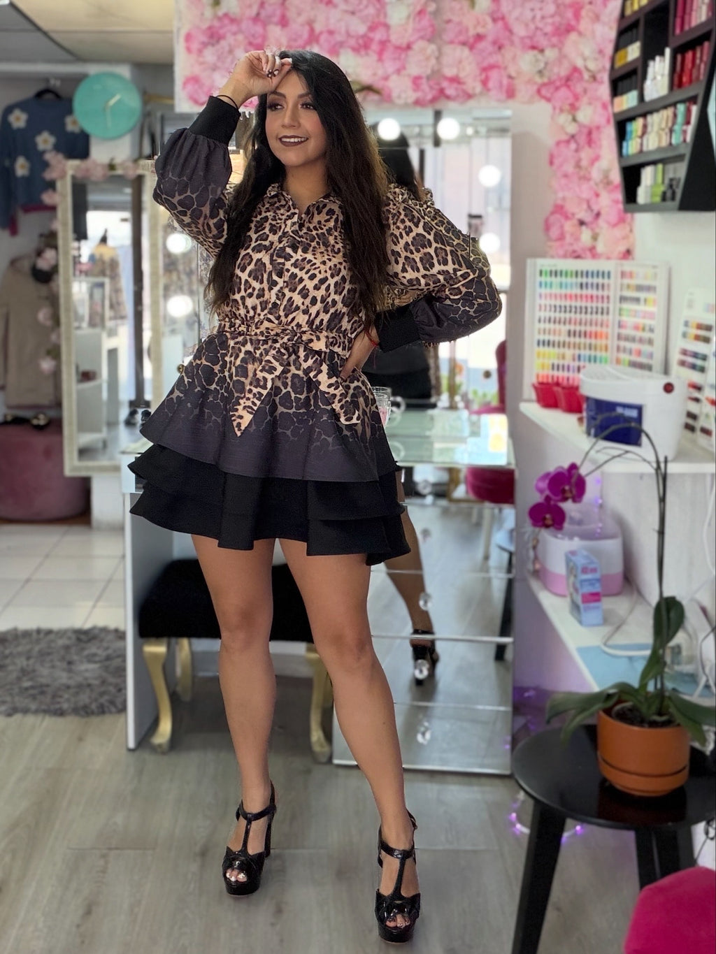 Vestido hermoso animal print con vuelo