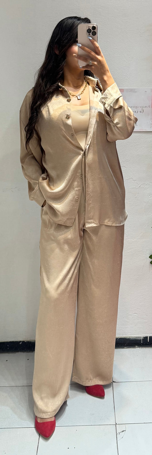 Conjunto de blusa manga larga y pantalón