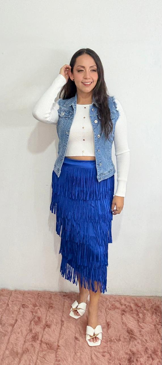 Falda larga de flecos