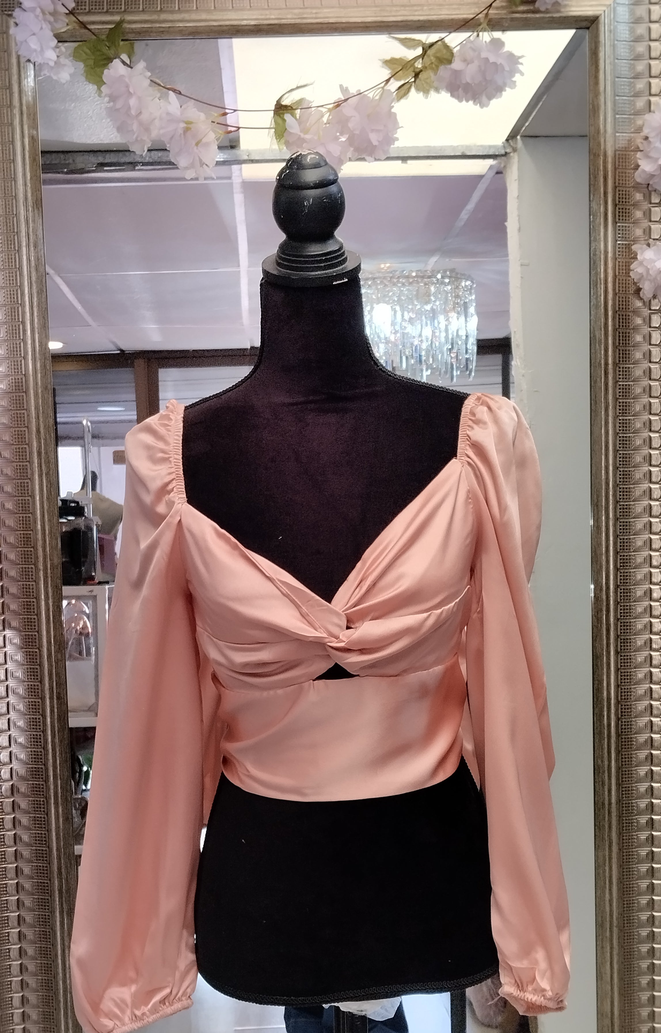 Blusa top de manga farol con cordón trasero