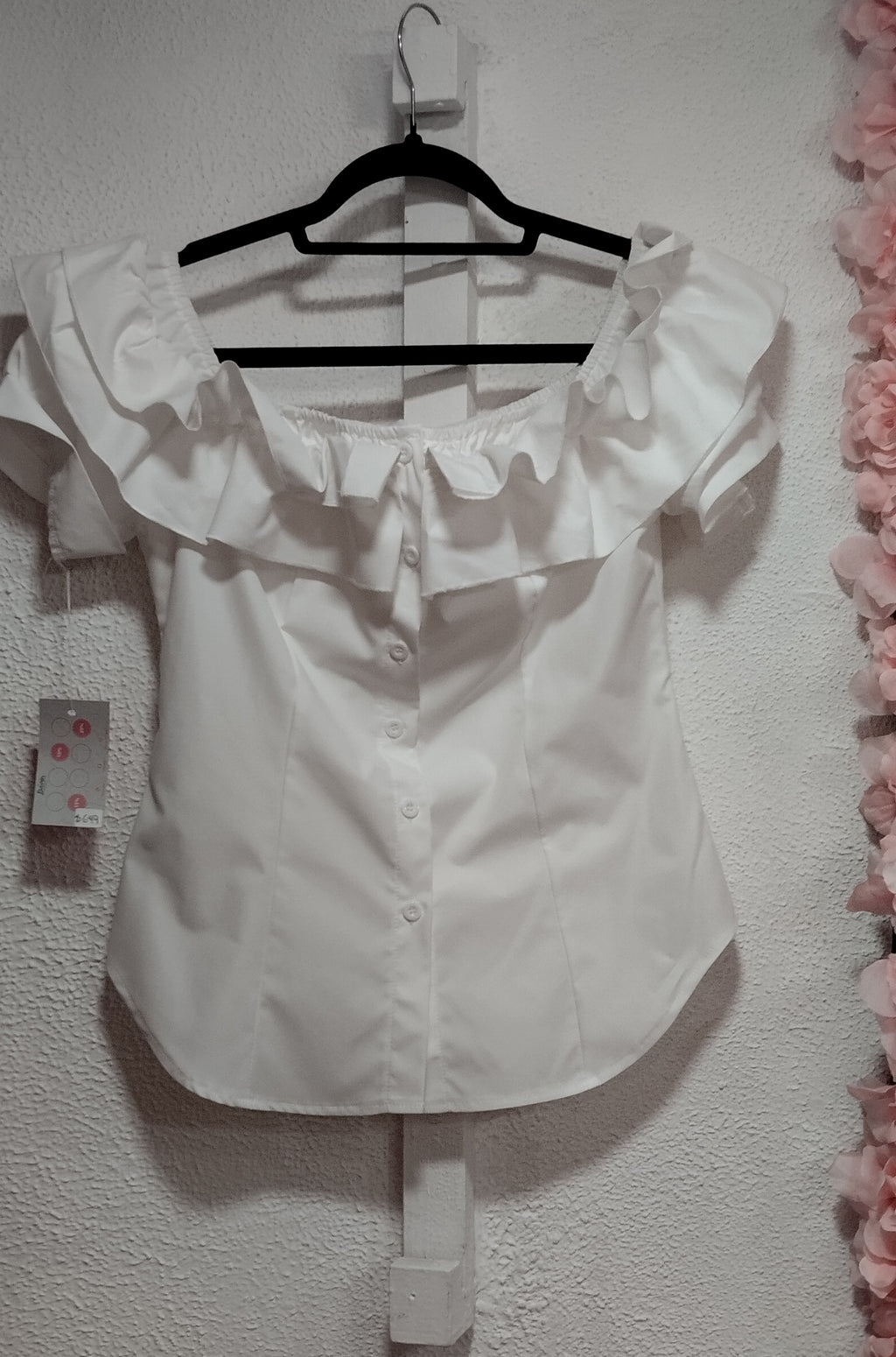 Blusa de manga corta con hombros descubierto