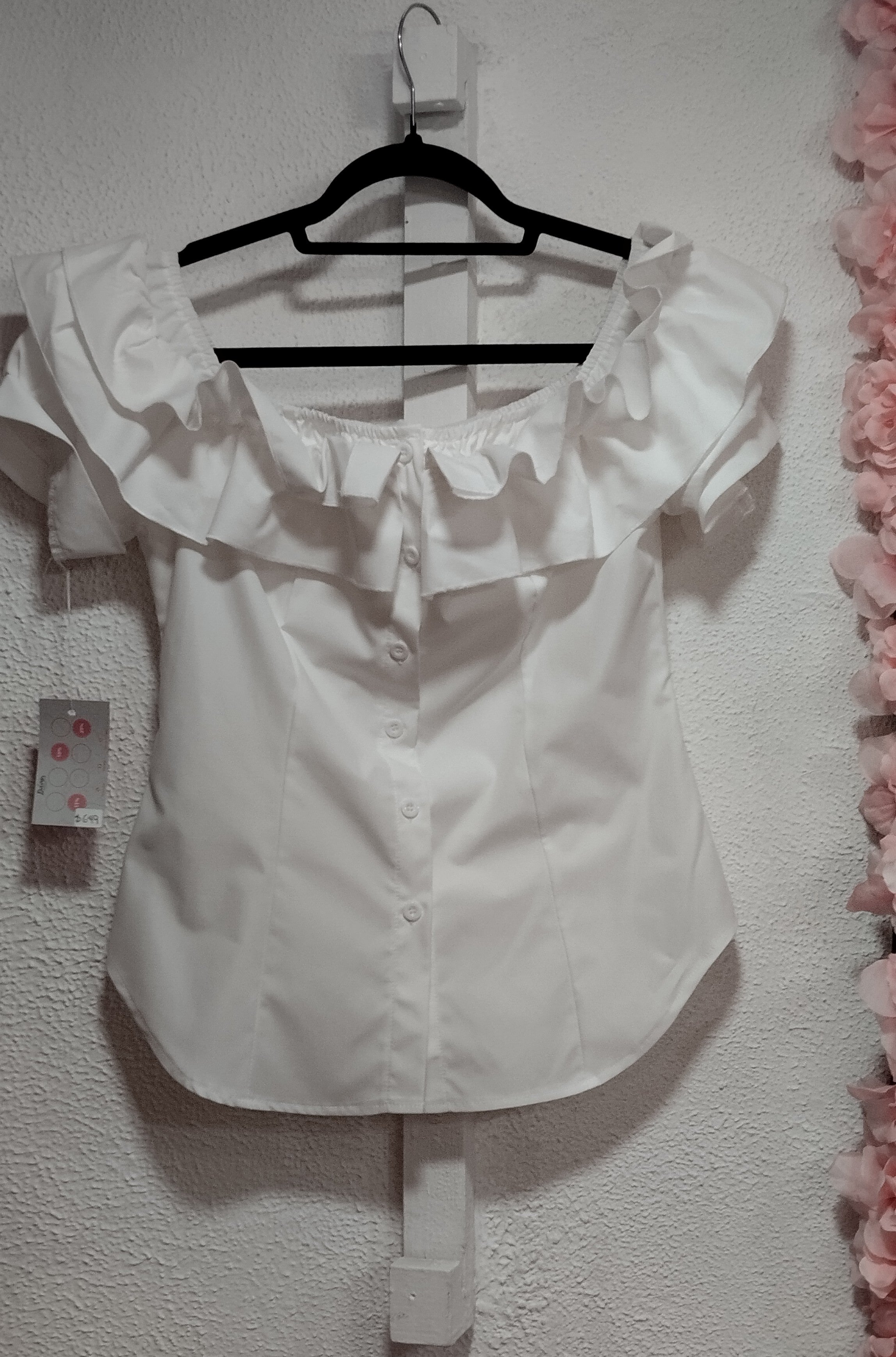 Blusa de manga corta con hombros descubierto